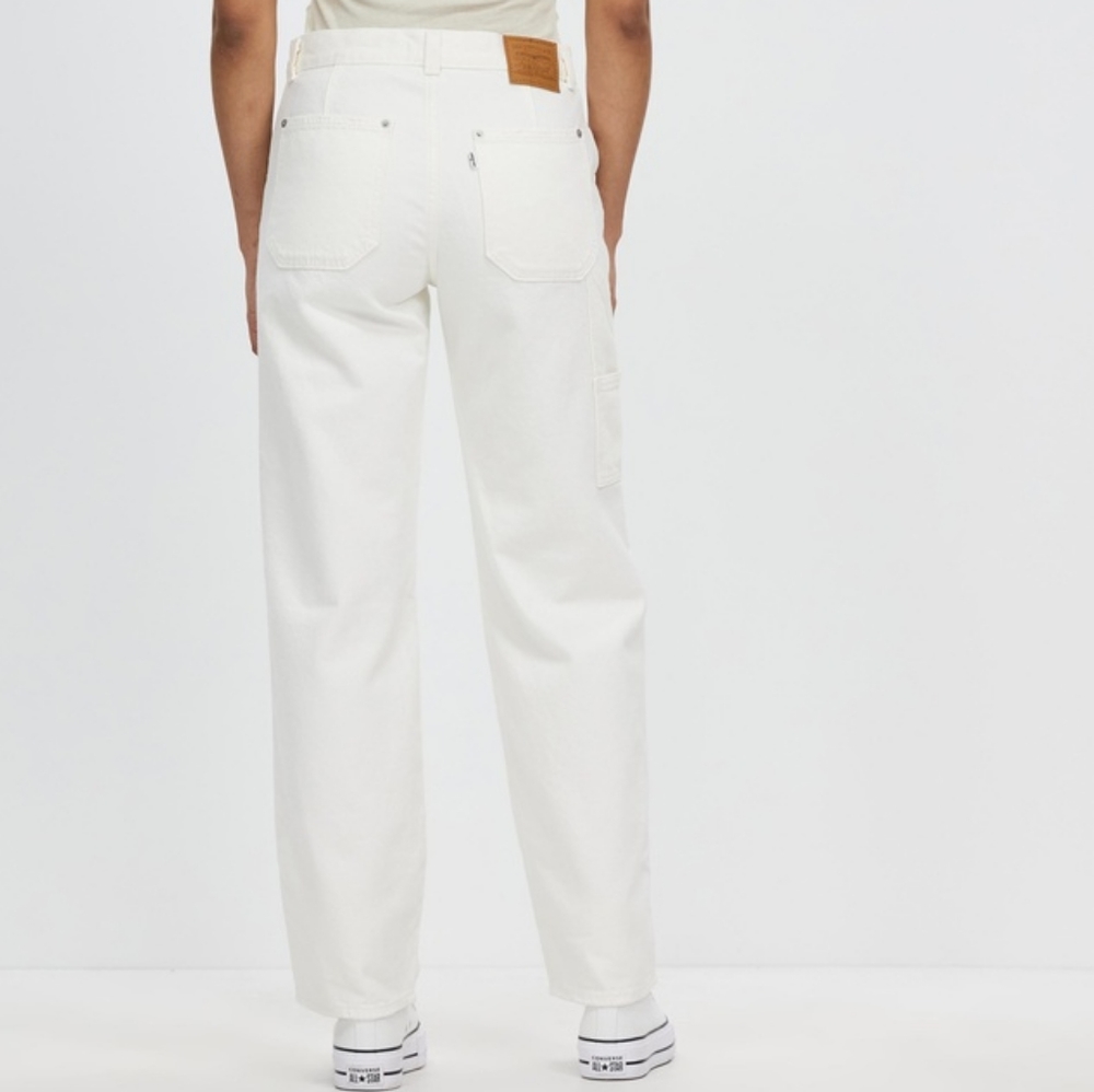 Levi's Off-White Straight Leg Jeans - Picture 14 of 14